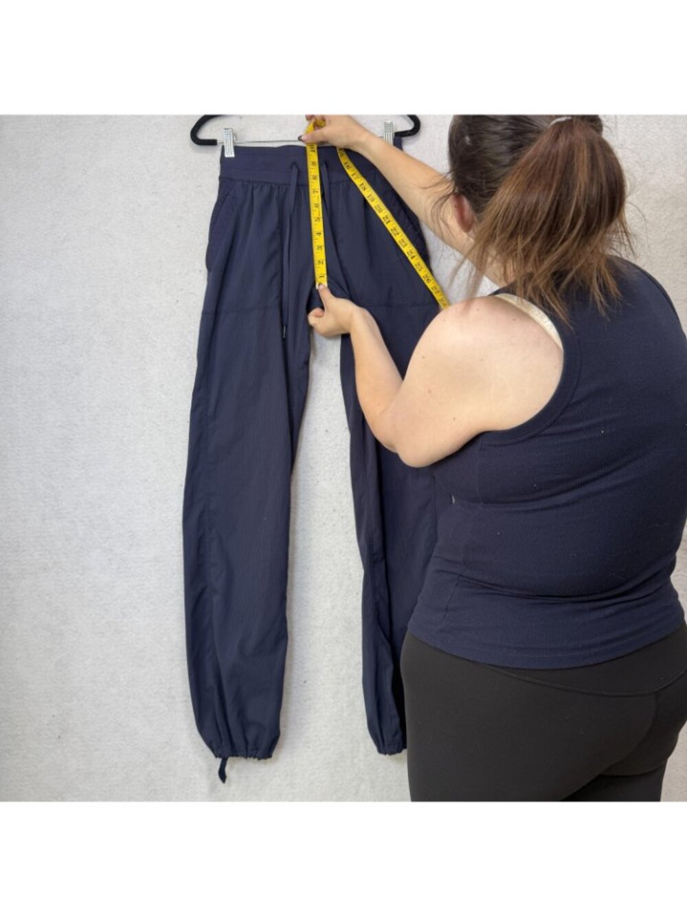 Lululemon Jogger Pants Womens M Blue Lightweight Tapered Pockets Yoga Athletic - Picture 6 of 10